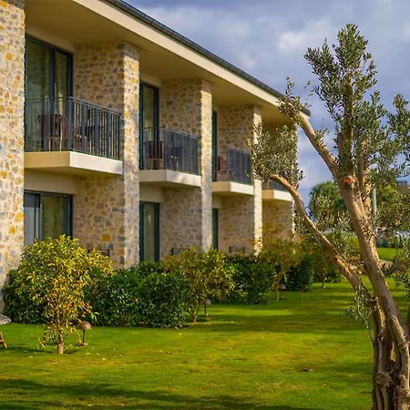 Palaia Hotel *