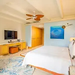 Palaia Hotel